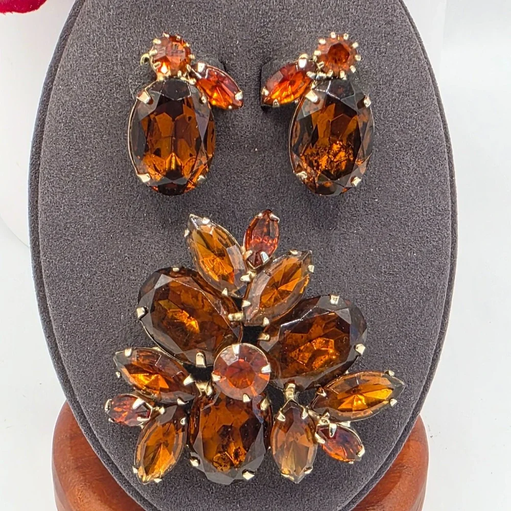 WEISS Brooch Earrings Set Amber Rhinestone Clip‎ Earrings Vintage Stunning Retro